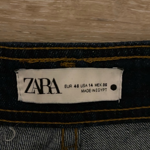 Zara Dark Wash Wide Leg Frayed Hem Denim Jeans - Picture 3 of 3